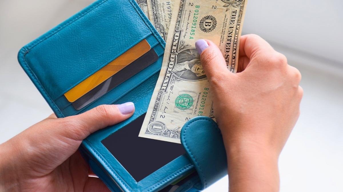 Use Cash for Discretionary Spending