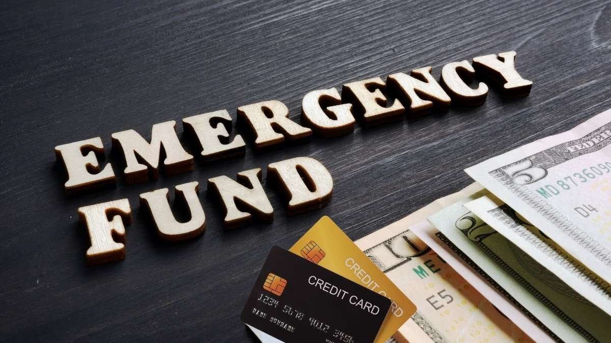 Using Credit Cards as an Emergency Fund