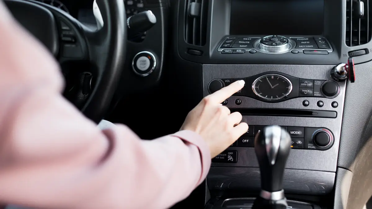 Can I run all major appliances simultaneously (AC, furnace, fridge) on different power sources?