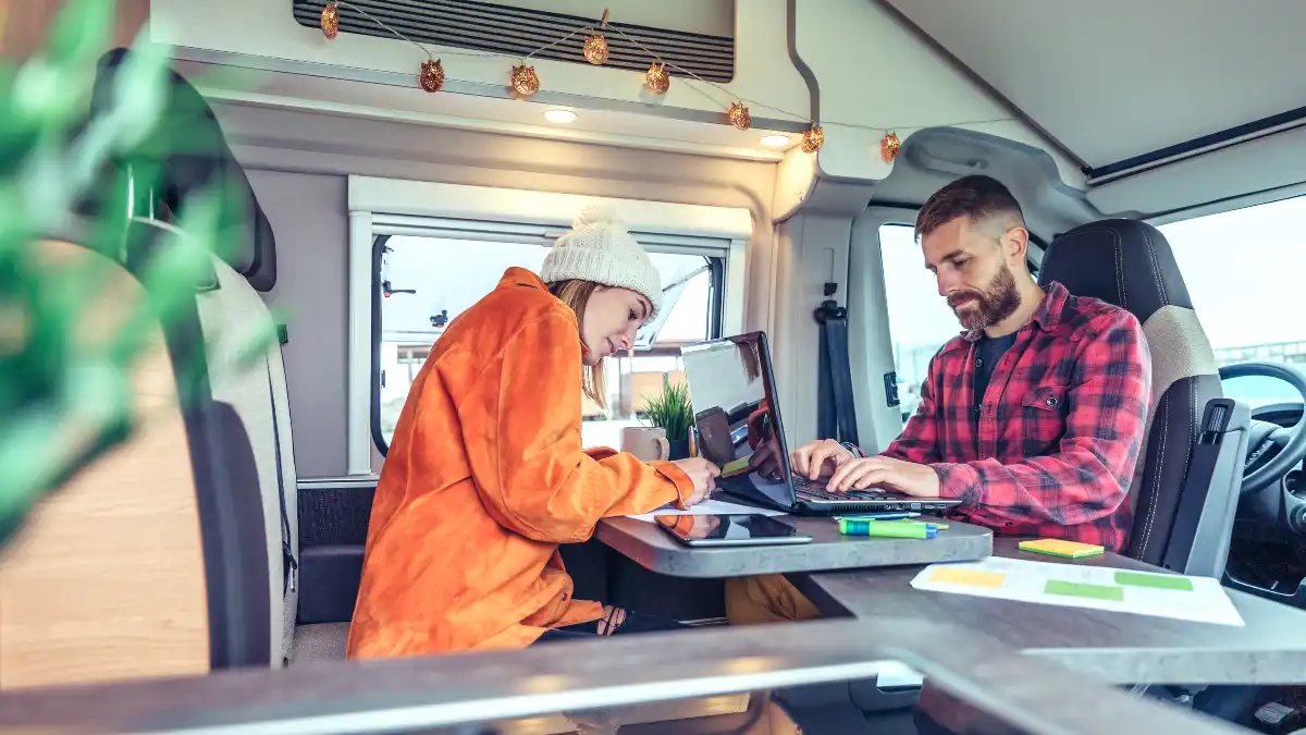 Digital Marketing Consultant 