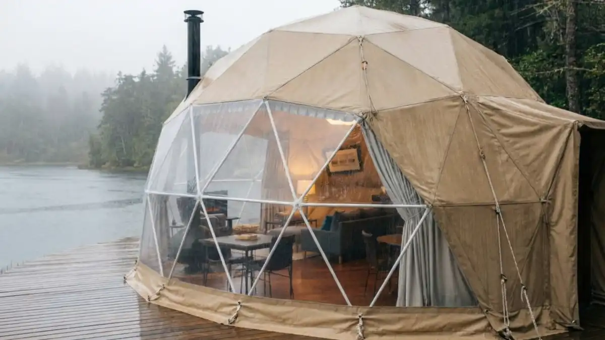 Quilted Canvas and Walnut Living Space – A Softened Approach to Geometric Living