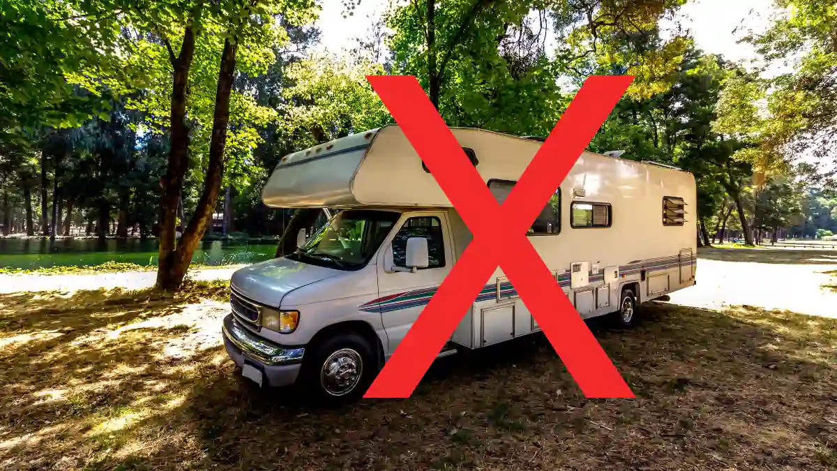 17 Stunning Yurt and Geodesic Dome Home Interiors – Efficient and Unique Living