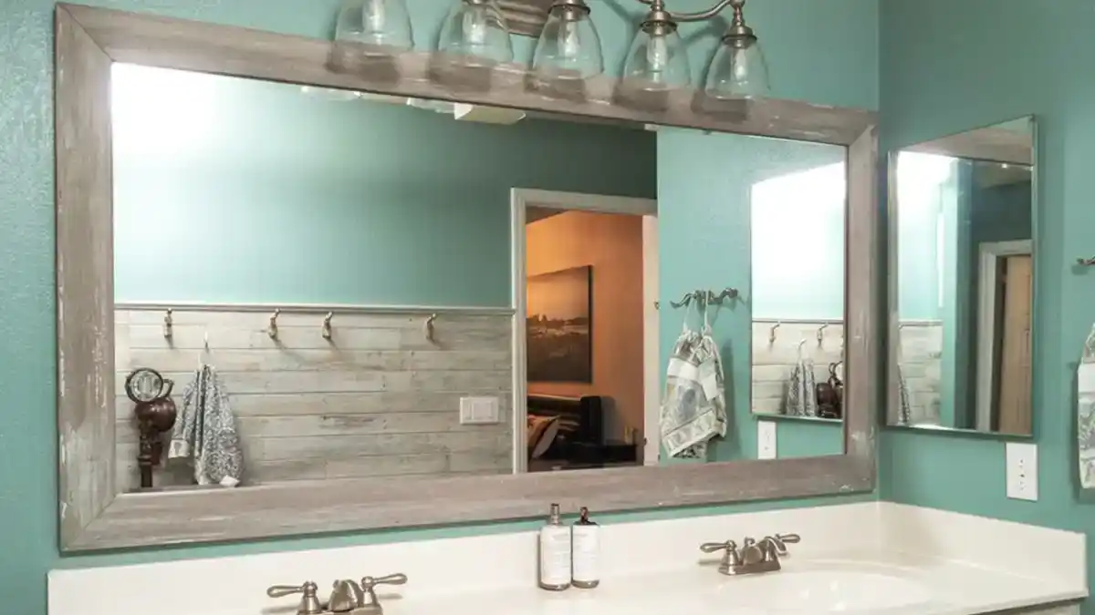 18 Builder-Grade Mirror Frames – Easy DIYs to Upgrade Bathroom Mirrors