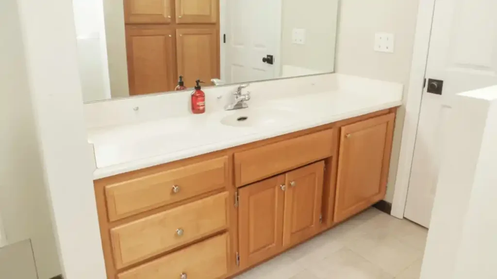 Modern Farmhouse Contrast Bath - Elevating Builder-Grade Basics