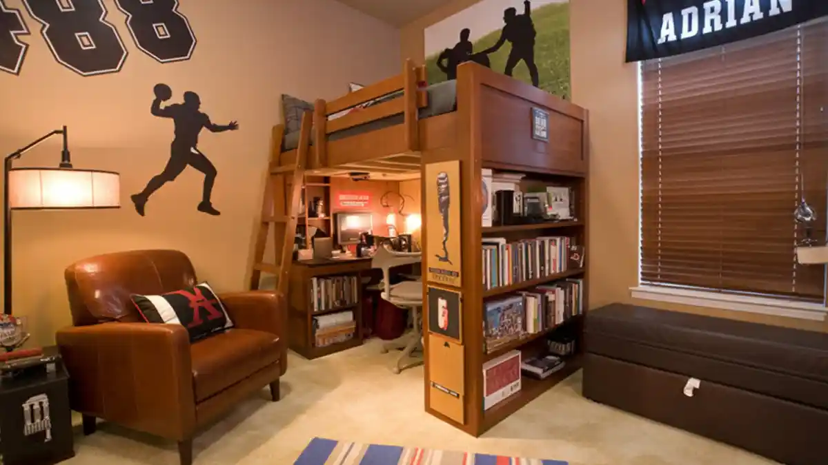 Warm Walnut Library Loft – Integrated Workspace for Seamless Studio Living