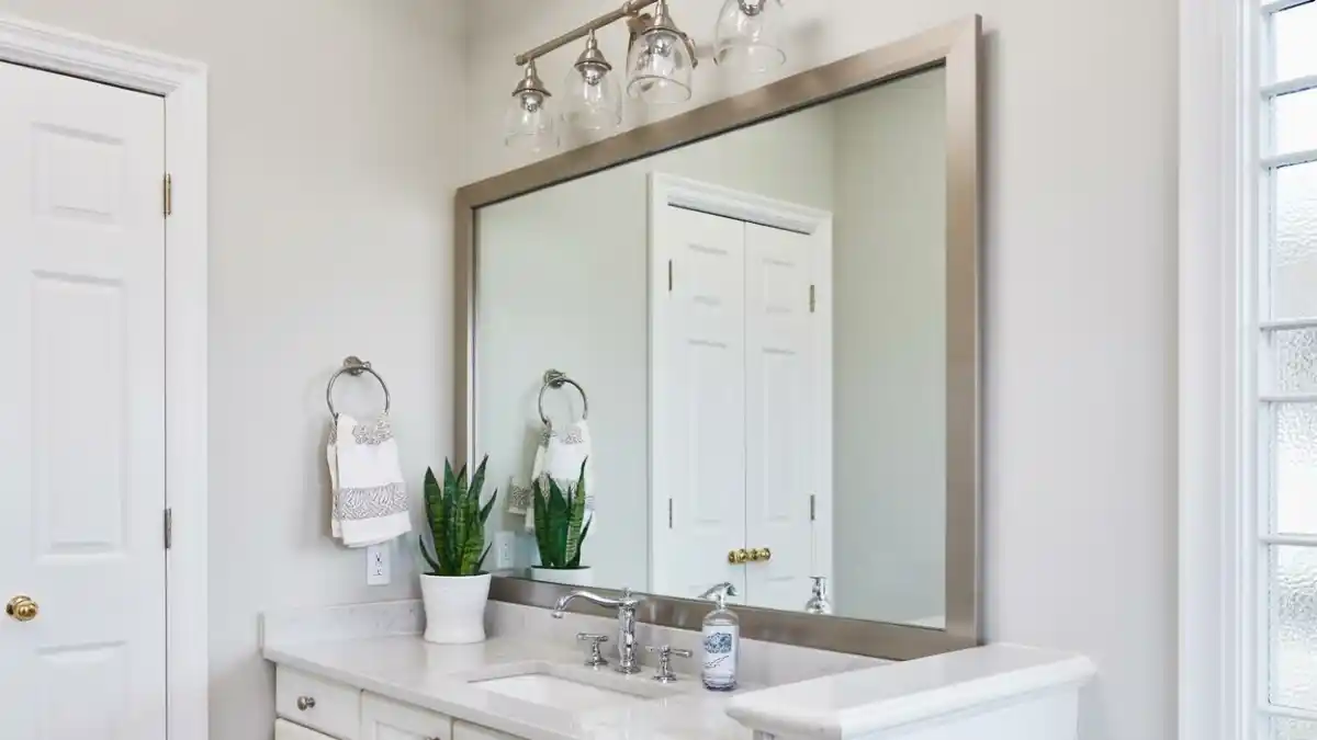 Weathered Barnwood & Teal Retreat – Rustic Charm for a Coastal Bathroom