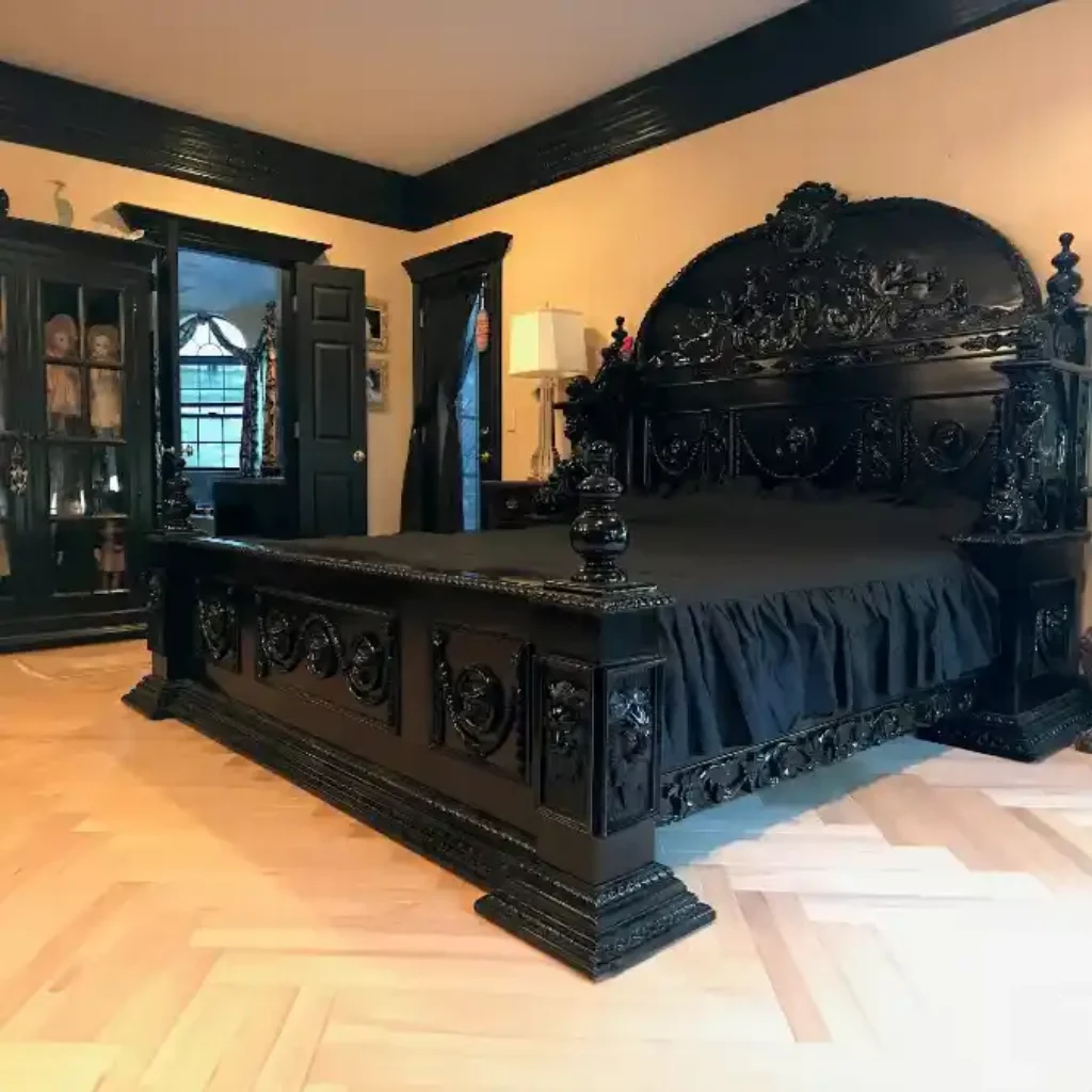 Noir Baroque Grandeur — Mansion Bedroom with Gothic Sophistication