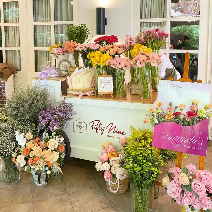 Pastel Cart Perfection - Flower Bar Set Up with a Boutique Flair