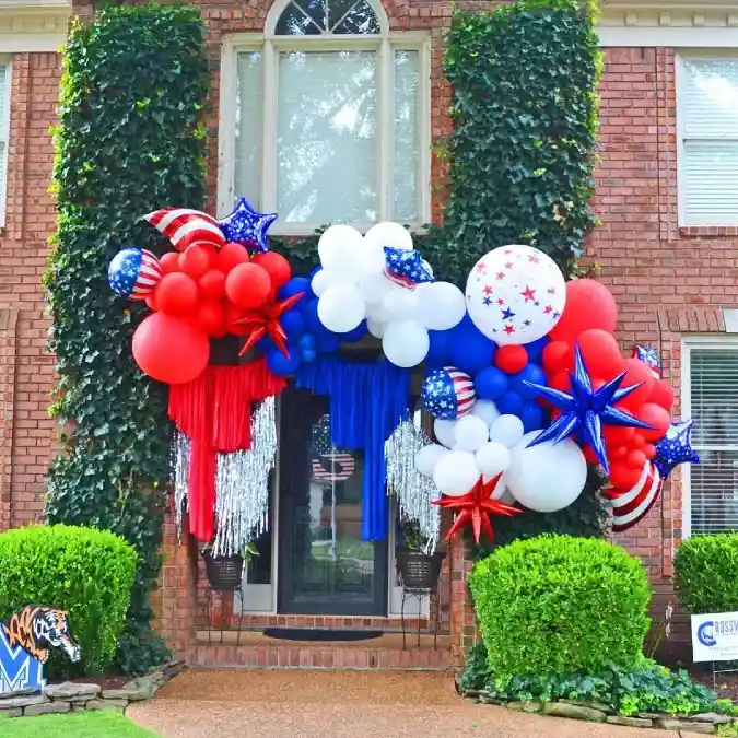 Star-Spangled Entryway Extravaganza - Patriotic Porch Decor with a Fresh Perspective